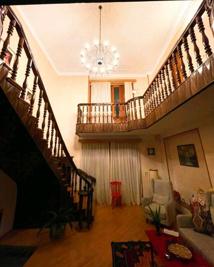 Гостевой дом Omsi House Телави Экстерьер фото